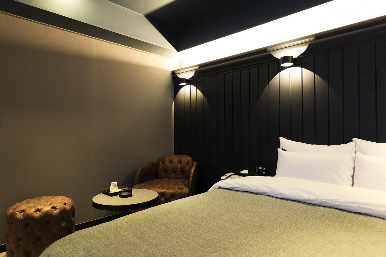 Rainbow Hotel Yongsan Seoul Exterior photo
