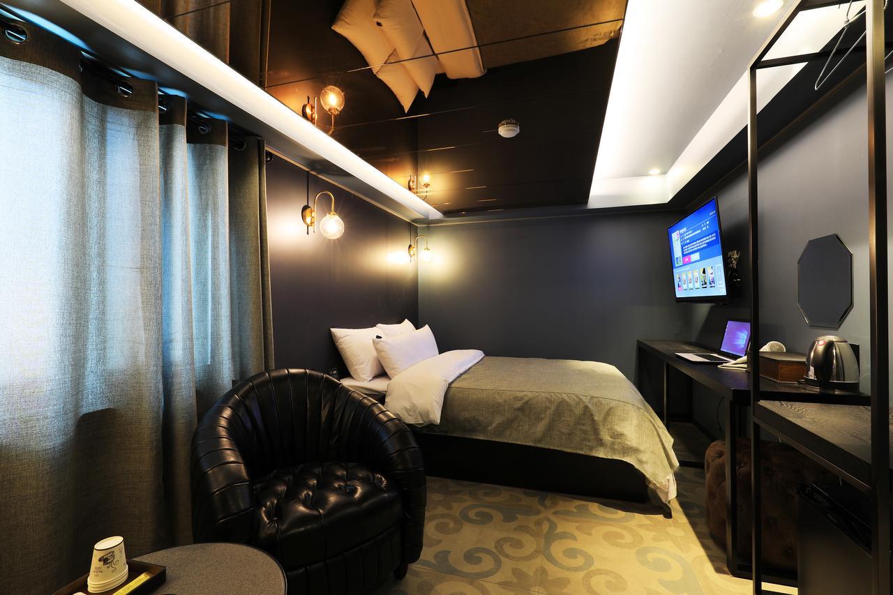 Rainbow Hotel Yongsan Seoul Exterior photo